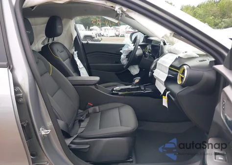 2025 Chevrolet Trax Fwd Activ from USA, damaged, VIN KL77LKEP5SC286773